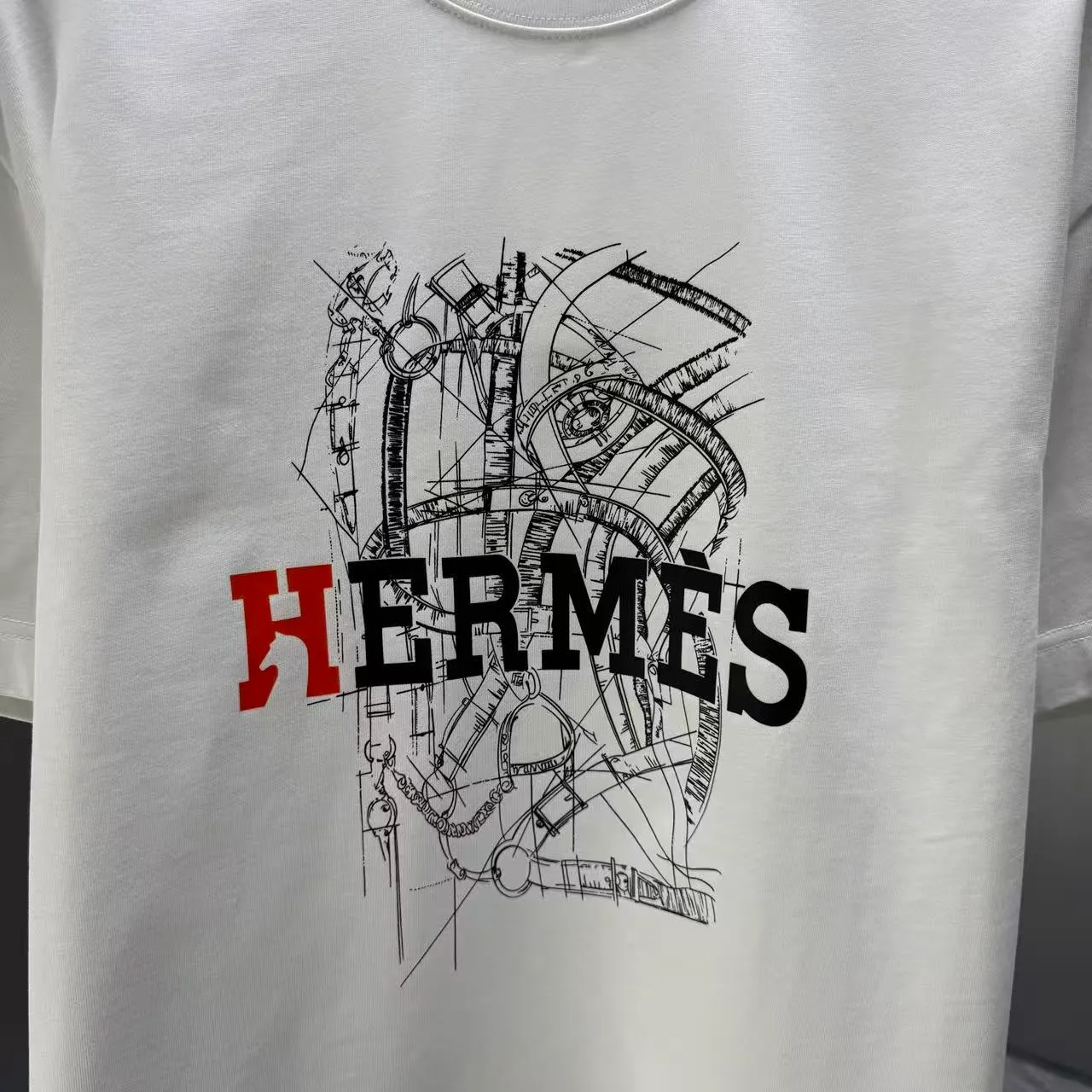 HERM* * 2026 New Arrival T logo ：Black White Yellow Bright Red Sizes：S M L XL XXL